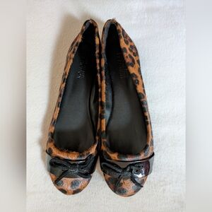 Kenneth Cole Reaction Brown and Black Leopard Print Flats, New